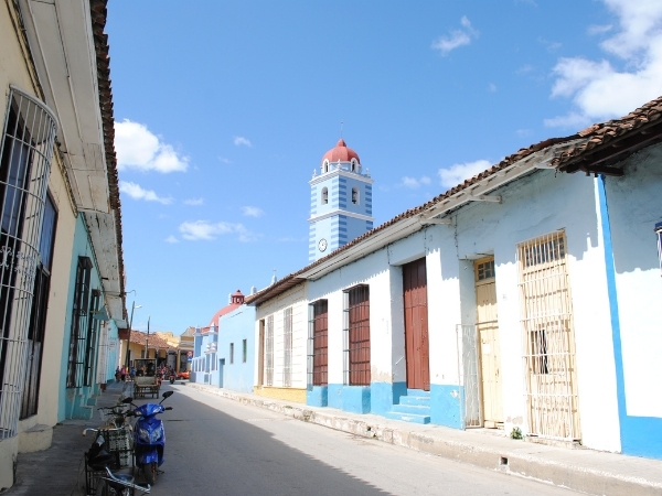 Voyage chez l'habitant à Cuba ruelle de sancti spiritus trinidad